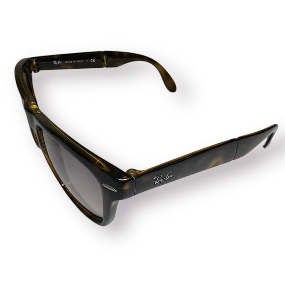 Ray-Ban RB4105 Wayfarer Folding Classic Sunglasses Polished Light Havana 710/51 - Picture 3 of 12